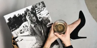 Covering all the fashion runways into the book shelves: When Fashion Figures become Cultural Storytellers. Covering all the fashion runways into the book shelves: When Fashion Figures become Cultural Storytellers.