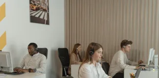Why Live Call Transfers Are a Game-Changer for Home Service Companies