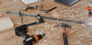 Hand Tools vs. Power Tools: Finding the Right Fit