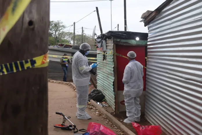 Five Suspects Fatally Wounded in Chatsworth Police Shootout