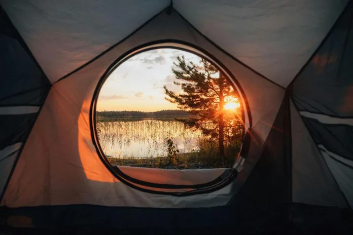 Selecting the Right Four-Season Tent