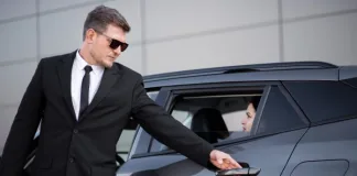 The Rise of Chauffeur Services in Dubai: Why Tourists and Business Travelers Choose Luxury Over Ordinary The Rise of Chauffeur Services in Dubai: Why Tourists and Business Travelers Choose Luxury Over Ordinary