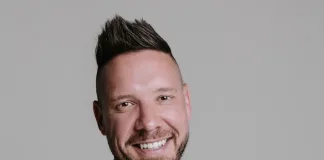 Brent Lindeque Joins eNCA with Weekly Friday Segment Brent Lindeque Joins eNCA with Weekly Friday Segment