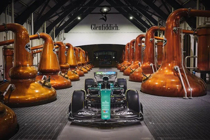 GLENFIDDICH AND ASTON MARTIN FORMULA ONE® ACCELERATE A NEW ERA OF LUXURY IN SOUTH AFRICA