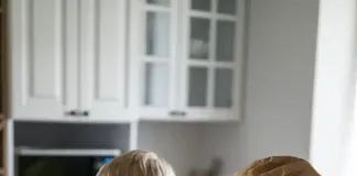 BUILDING HEALTHY HABITS – A GUIDE TO BALANCED EATING FOR CHILDREN