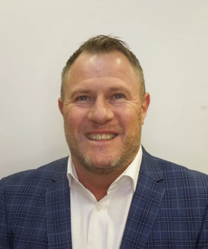 Craig Palmer, Chief Executive Officer at VAS-X