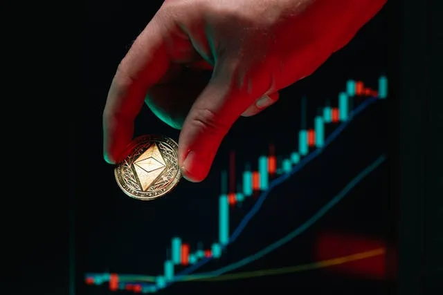 pexels-jakubzerdzicki-31220975 North Direct Explores Whether Bitcoin Can Serve as a Recession Hedge