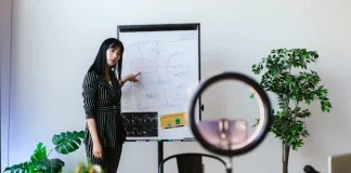 North Direct Analyzes the Growing Clash Between Traditional Banks and Crypto North Direct Analyzes the Growing Clash Between Traditional Banks and Crypto