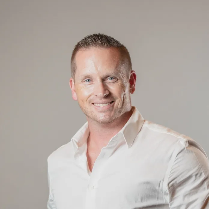 Damian Burnett, Sales Director at VAS-X