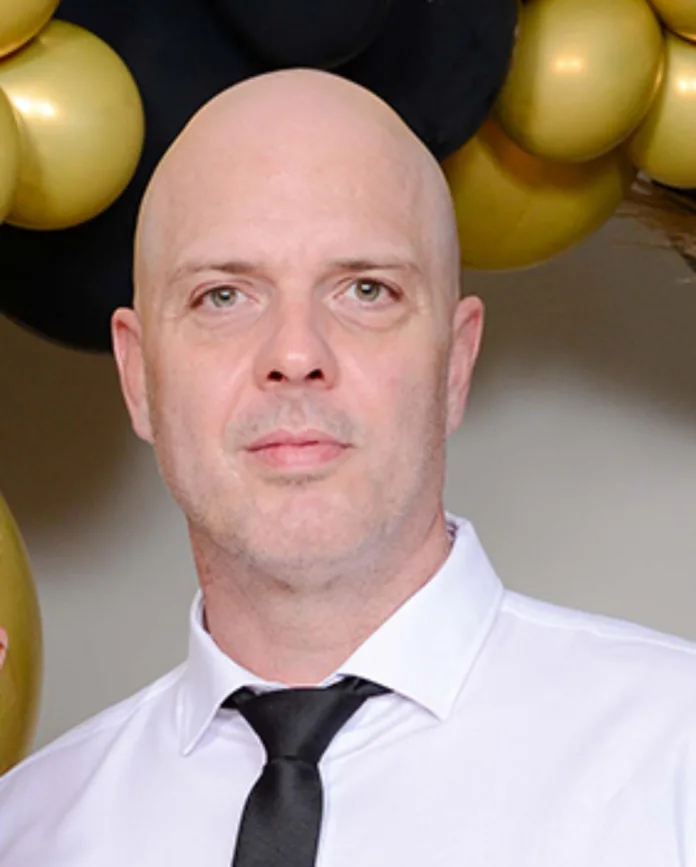 Johan Nieuwenhuizen, Sales Director/co-CEO of Adroit Technologies