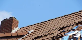Roof repair in Brackenfell