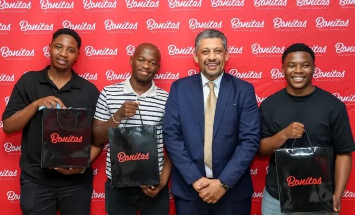 Bonitas and Gift of the Givers empower future doctors with bursaries at the University of Pretoria