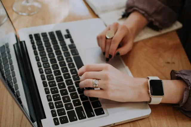christin-hume-hBuwVLcYTnA-unsplash How technology is transforming insurance operations