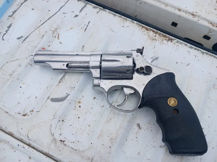 589512618_1271444895007148_5625054290109182361_n Police Thwart Armed Robbery Plot, Arrest Four in Nquthu