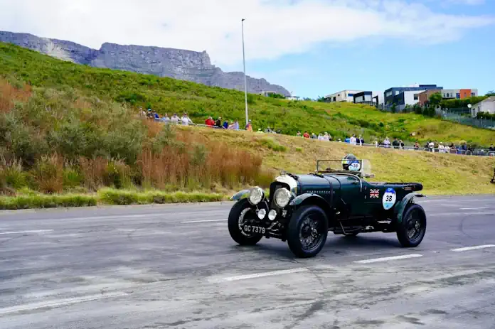 Fans Mesmerised As Hillclimb Racing Returns To Cape Town Fans Mesmerised As Hillclimb Racing Returns To Cape Town