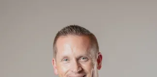 Damian Burnett, Sales Director at VAS-X