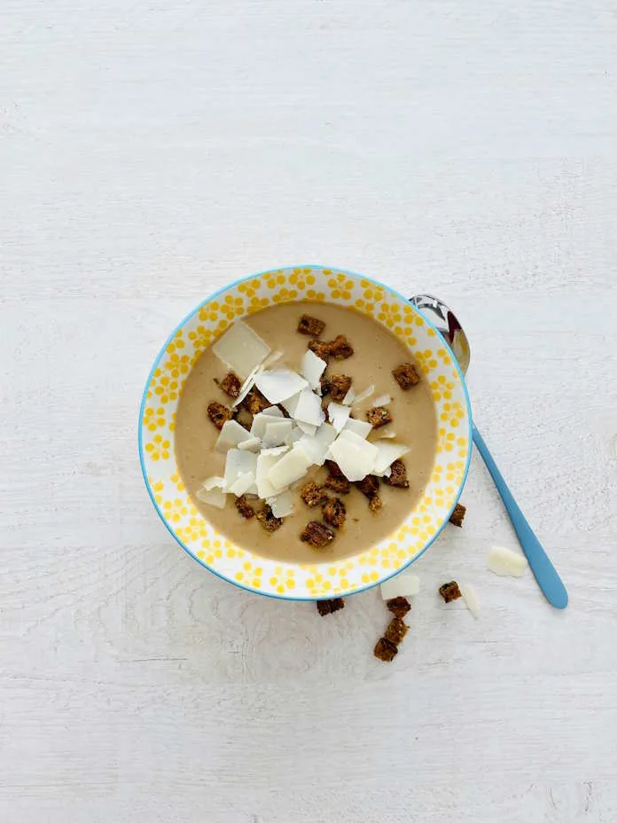 Amadumbe & coconut soup