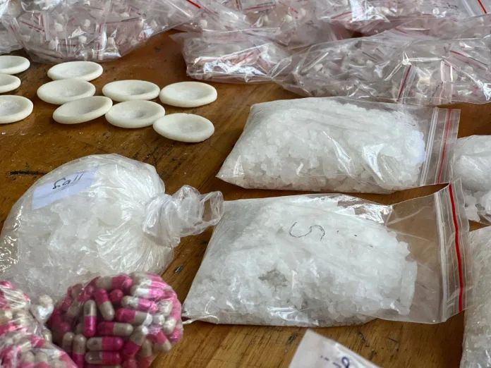 597826860_1284717350346569_4148834051740736385_n Three Arrested, R1.6 Million in Narcotics Seized