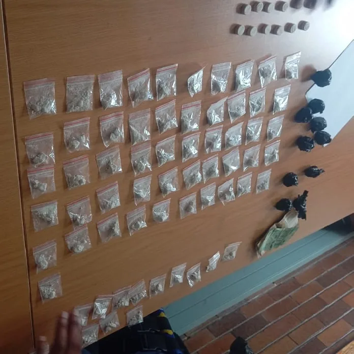 598924011_1284810880337216_4486753332347095175_n Two Arrested in Maokeng Drug Bust