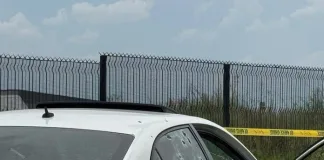 Two Killed, One Injured in Police Shootout on R25 Two Killed, One Injured in Police Shootout on R25