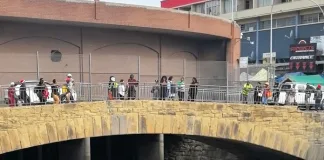 Man Arrested with Skull in Parkweg Drain; Beheaded Body Found Nearby Man Arrested with Skull in Parkweg Drain; Beheaded Body Found Nearby
