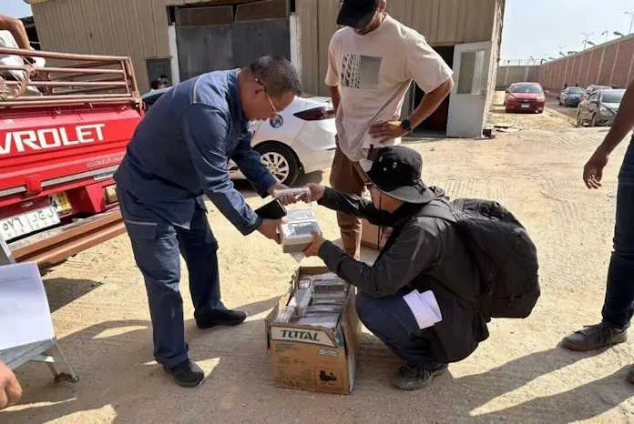 The project team conducts a daily equipment inventory before construction