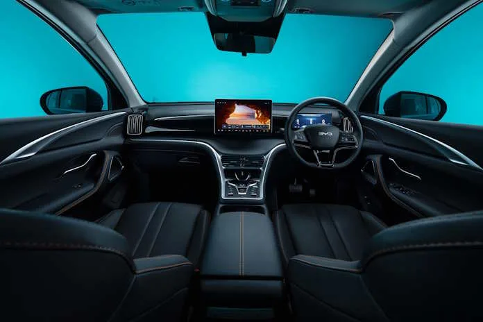 BYD Sealion 5 Interior