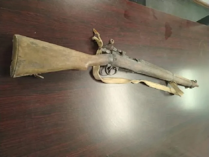 617538891_1314315170720120_2127119554079772906_n Two Arrested, Rifle Seized