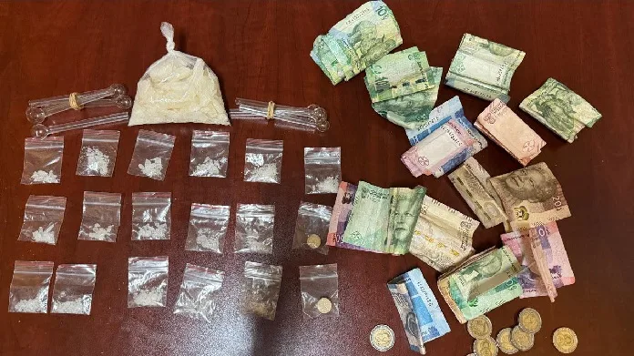625964468_1325421762942794_448888782843301093_n Johannesburg Flying Squad Arrests Suspect, Seizes R10,000 in Drugs