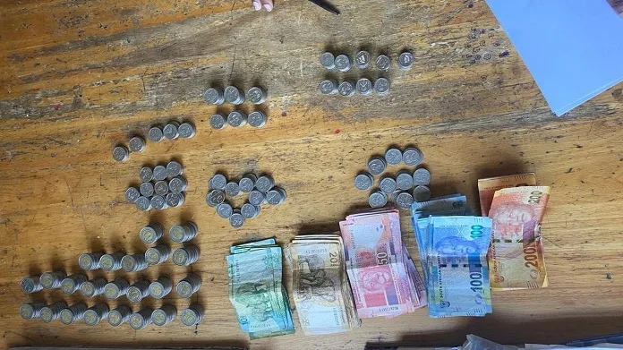 628137108_1327129482772022_3442804744033404442_n Police Net Two Brothers in Drug and Weapons Bust