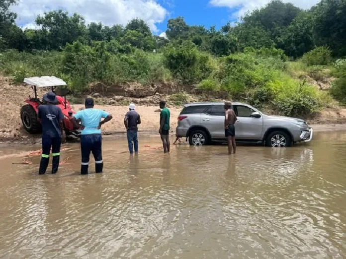 636883713_1338035861681384_4961328625176803907_n Police Recover Three Stolen Vehicles Near River Border