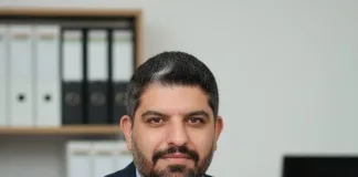 Arash Khoubani, a development-driven leader focused on large-scale growth in the dental industry