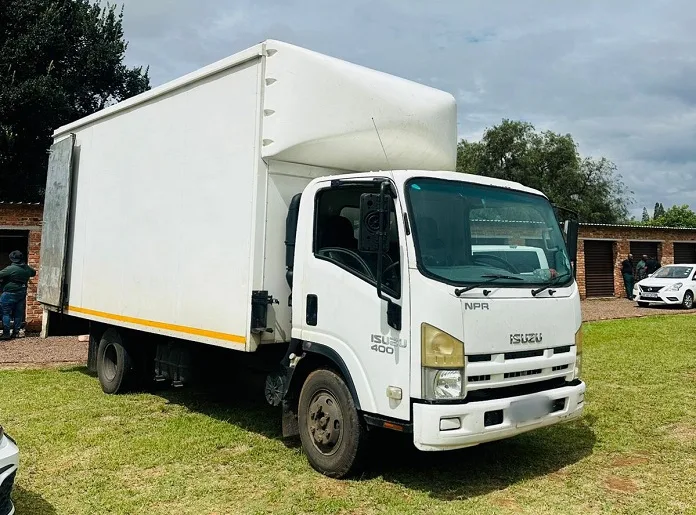 648960177_1353290156822621_3946174541454745730_n Suspect Arrested with R455,000 in Illicit Cigarettes