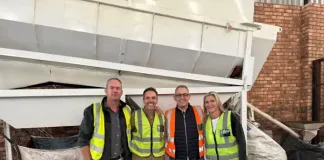 NESPRESSO PARTNERS WITH RAM HAND-TO-HAND COURIERS TO EXPAND CAPSULE RECYCLING COLLECTIONS IN SOUTH AFRICA NESPRESSO PARTNERS WITH RAM HAND-TO-HAND COURIERS TO EXPAND CAPSULE RECYCLING COLLECTIONS IN SOUTH AFRICA