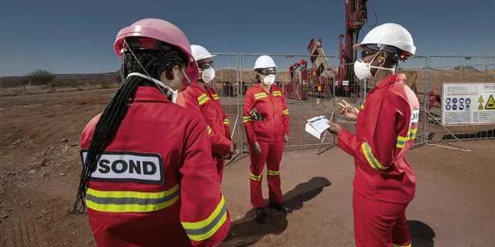 Rosond-female-drilling-team Rosond female drilling team