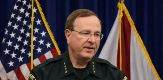 Sheriff Grady Judd Slams Media for Misreporting Florida Law Enforcement’s Stance on Mass Deportations Sheriff Grady Judd Slams Media for Misreporting Florida Law Enforcement's Stance on Mass Deportations