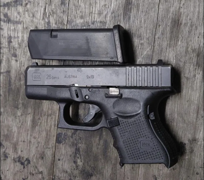 670511777_1381741427310827_4345850484794390707_n Teenager Arrested for Possession of Unlicensed Firearm and Ammunition