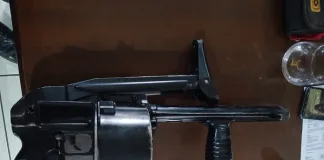 Police Arrest Suspect After Finding Unlicensed Firearms