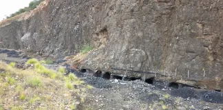 Seven Suspects Arrested in Illegal Chrome Mining Operation in Limpopo Seven Suspects Arrested in Illegal Chrome Mining Operation in Limpopo