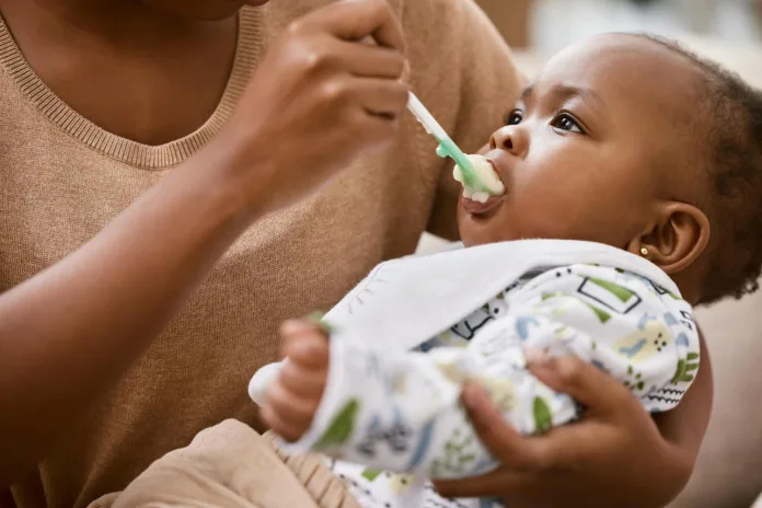 Is-My-Baby-Eating-Enough-Signs-Of-Healthy-Feeding Is My Baby Eating Enough? Signs Of Healthy Feeding