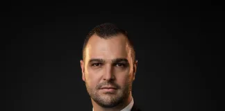 Roelof van den Berg, Chief Executive Officer of Gap Infrastructure Group (GIC)