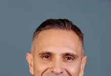Zihaad Israfil, CEO of CFI Financial Group South Africa