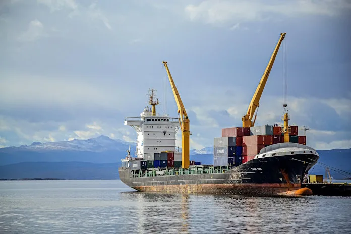 hunt-er-ship-5810249 Cold Chain Tracking Failures Are Spoiling 30 Billion in Vaccines and Produce Every Year