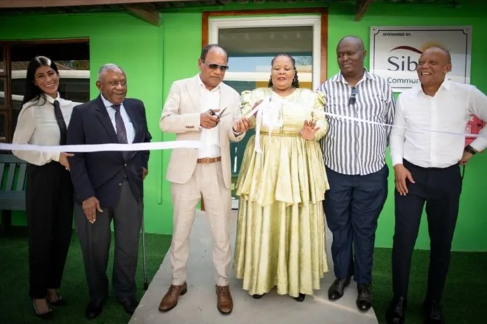 sibaya-community-trust-1-1 (left to right): Ribbon cutting to officially open the new Sensory Room at KZN Cerebral Palsy are Sorisha Naidoo; former KwaZulu‑Natal Judge President Vuka Tshabalala; Founder and Chairman of the Sibaya Community Trust Vivian Reddy; MEC for the KZN Department of Social Development Mbali Shinga; Lucky Gabela; and Peter Tshidi