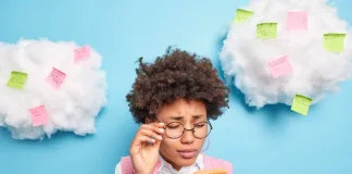 Phubbing: How Phone Distraction Is Affecting Relationships and Mental Health Phubbing: How Phone Distraction Is Affecting Relationships and Mental Health