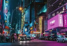 Brand Authenticity in a World of Too Much Information Brand Authenticity in a World of Too Much Information