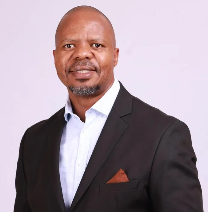 tk COMRiC CEO, Advocate Thokozani Mvelase