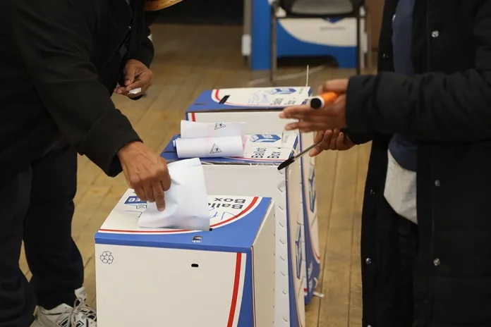 0X2A6080 IEC Opens Over 23,000 Voting Stations for Upcoming Voter Registration Weekend