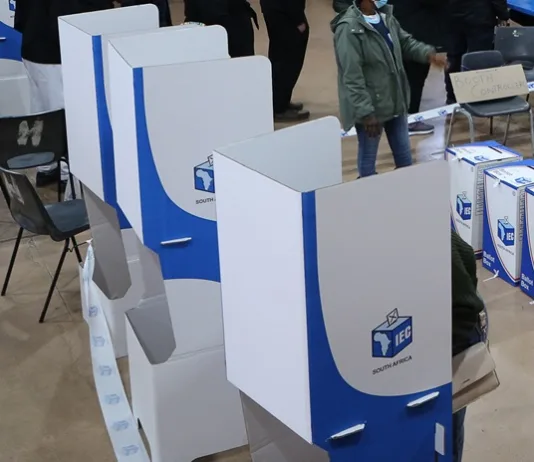 Local Government Elections in Khayelitsha: Residents Demand Solutions for Crime and Unemployment Local Government Elections in Khayelitsha: Residents Demand Solutions for Crime and Unemployment