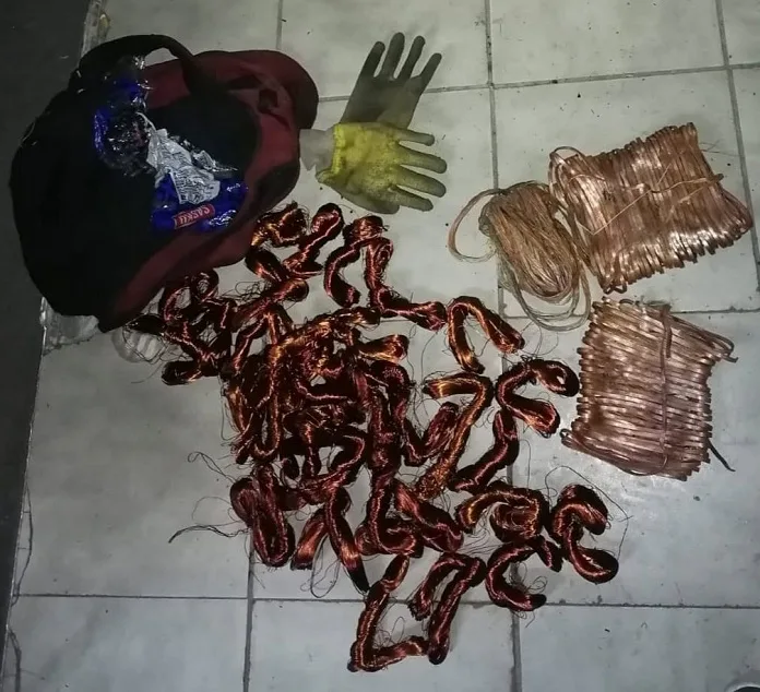716331251_1428885759263060_83619174933182639_n Three Arrested in Kroonstad Following Recovery of Suspected Stolen Copper Cable